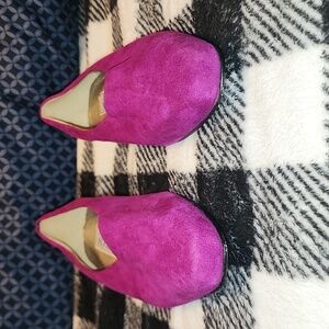 Women's Jennifer Moore